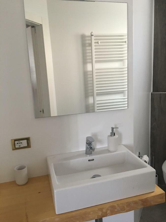Millys Riva Apartments Екстериор снимка